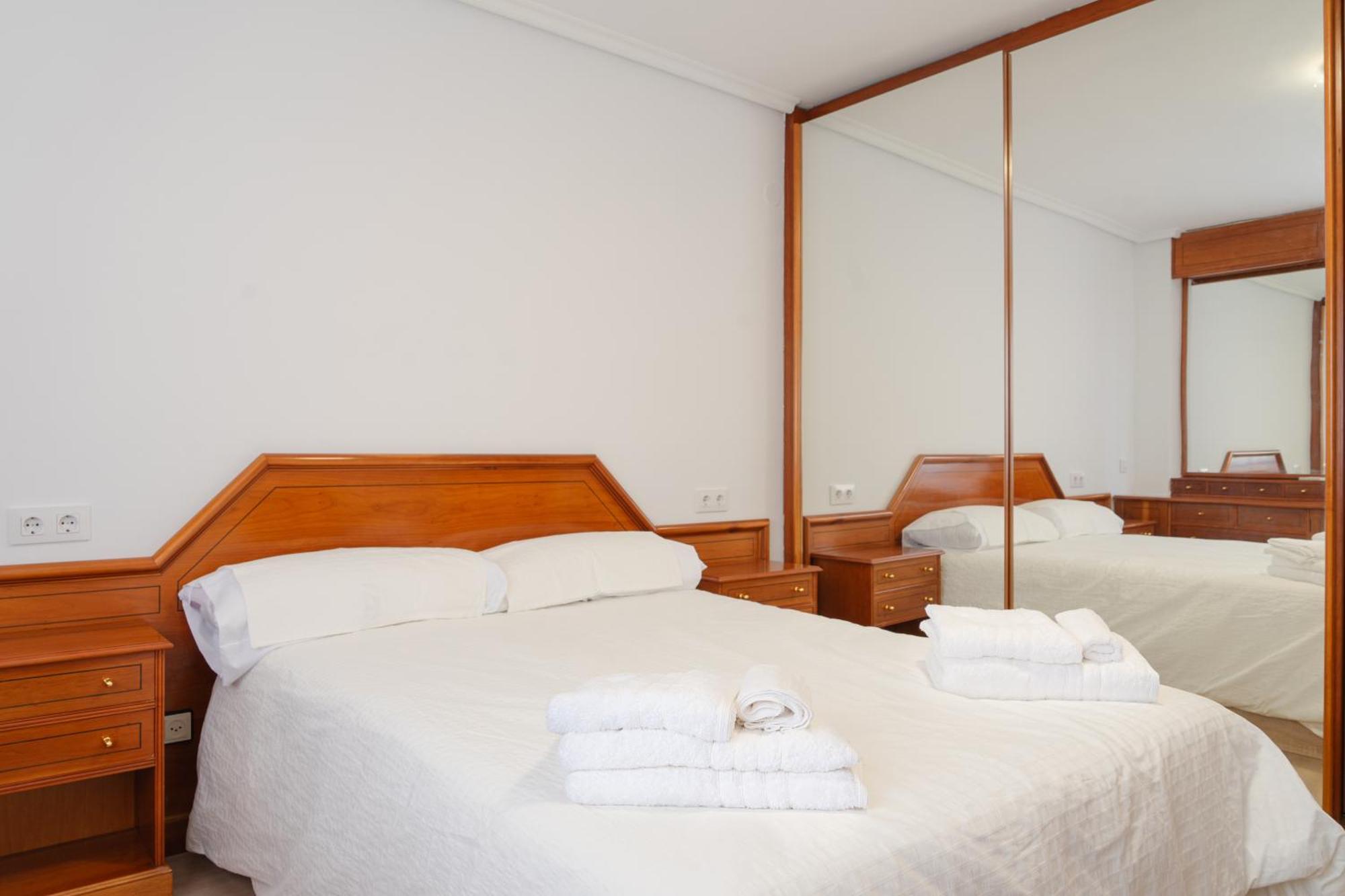 Casa Charros Appartement Zaragoza Buitenkant foto